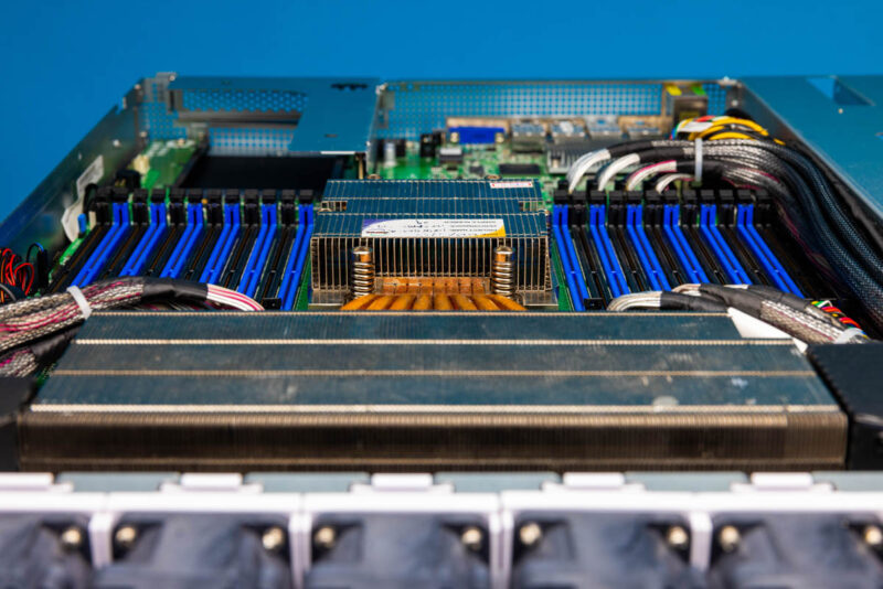 ASRock Rack 1U24E1S GENOA 2L2T Heatsink Installed 3