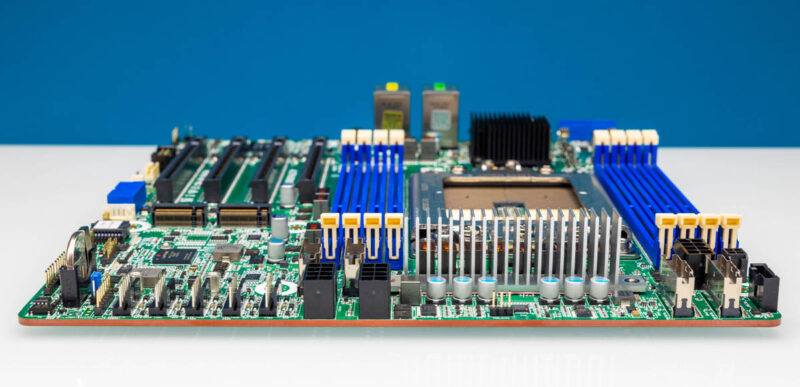 ASRock Rack ALTRAD8UD 1L2T Airflow