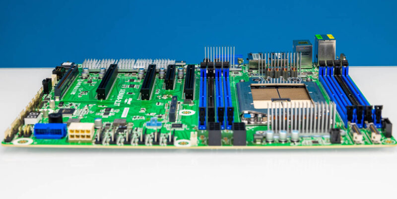 ASRock Rack SIENAD8 2L2T Airflow