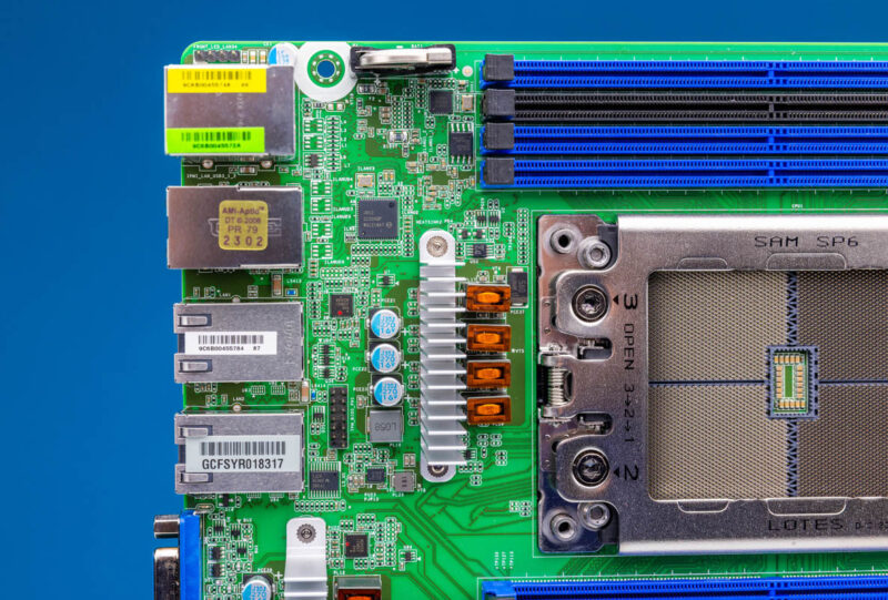 ASRock Rack SIENAD8 2L2T Rear IO Above